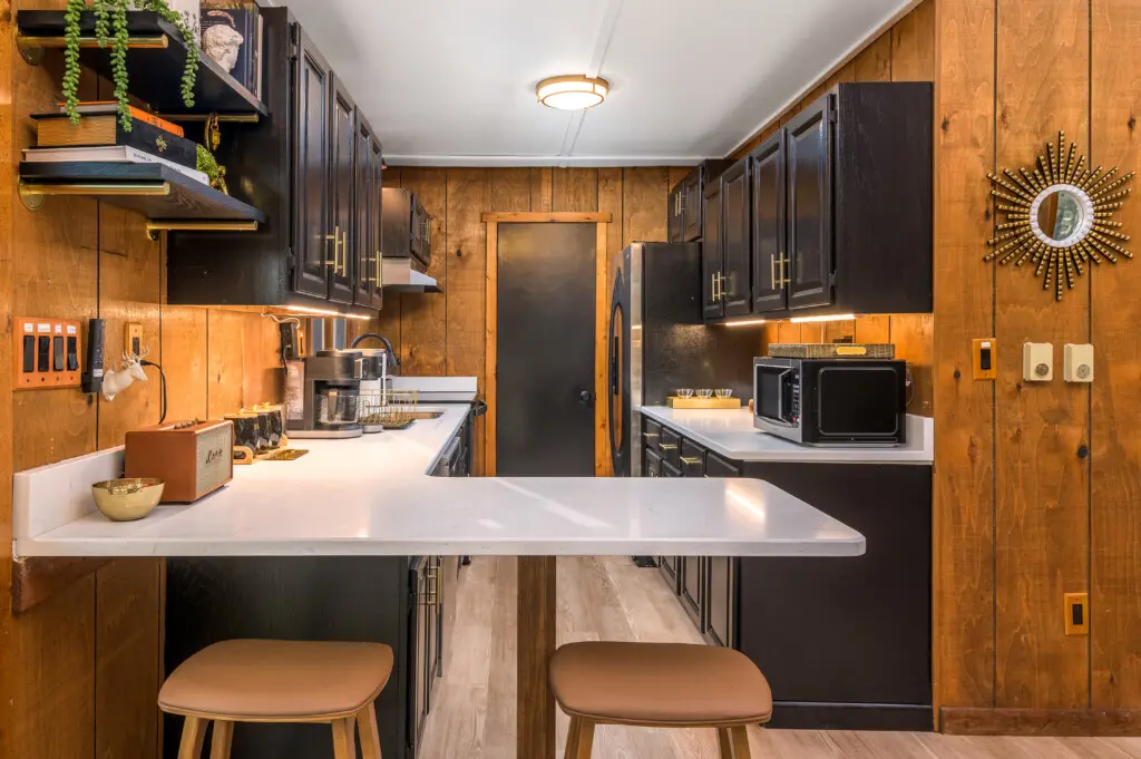 037 Oakcrest MBertsch